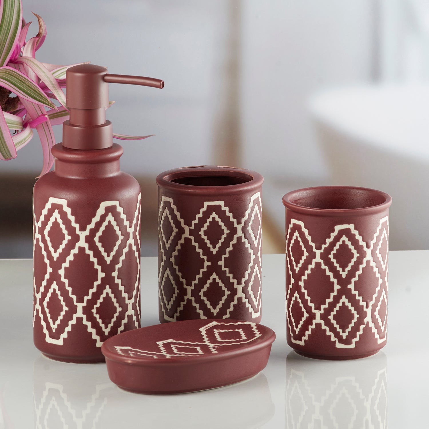 Ceramic Bathroom Set of 4 with Soap Dispenser (10245)