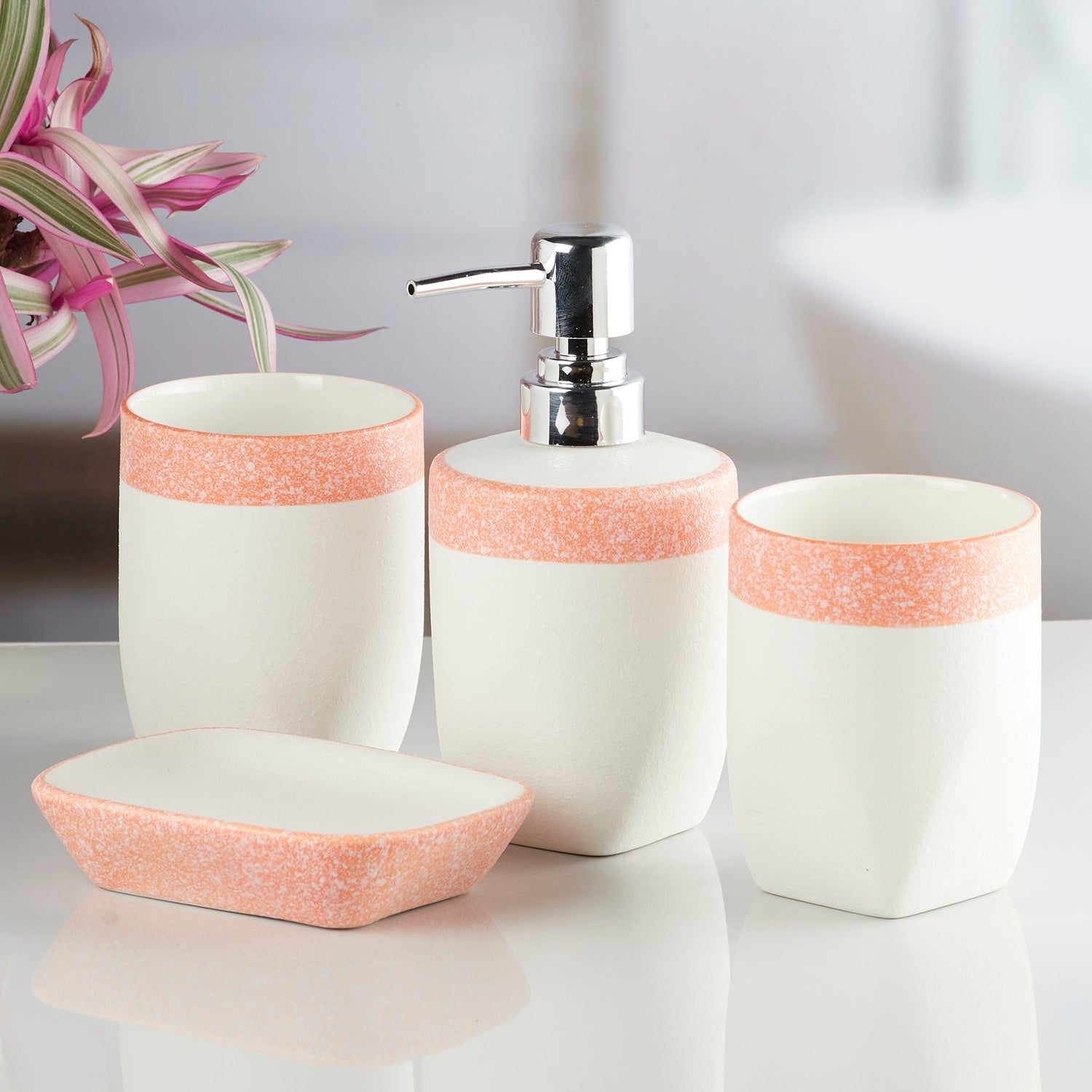 Ceramic Bathroom Set of 4 with Soap Dispenser (10250)
