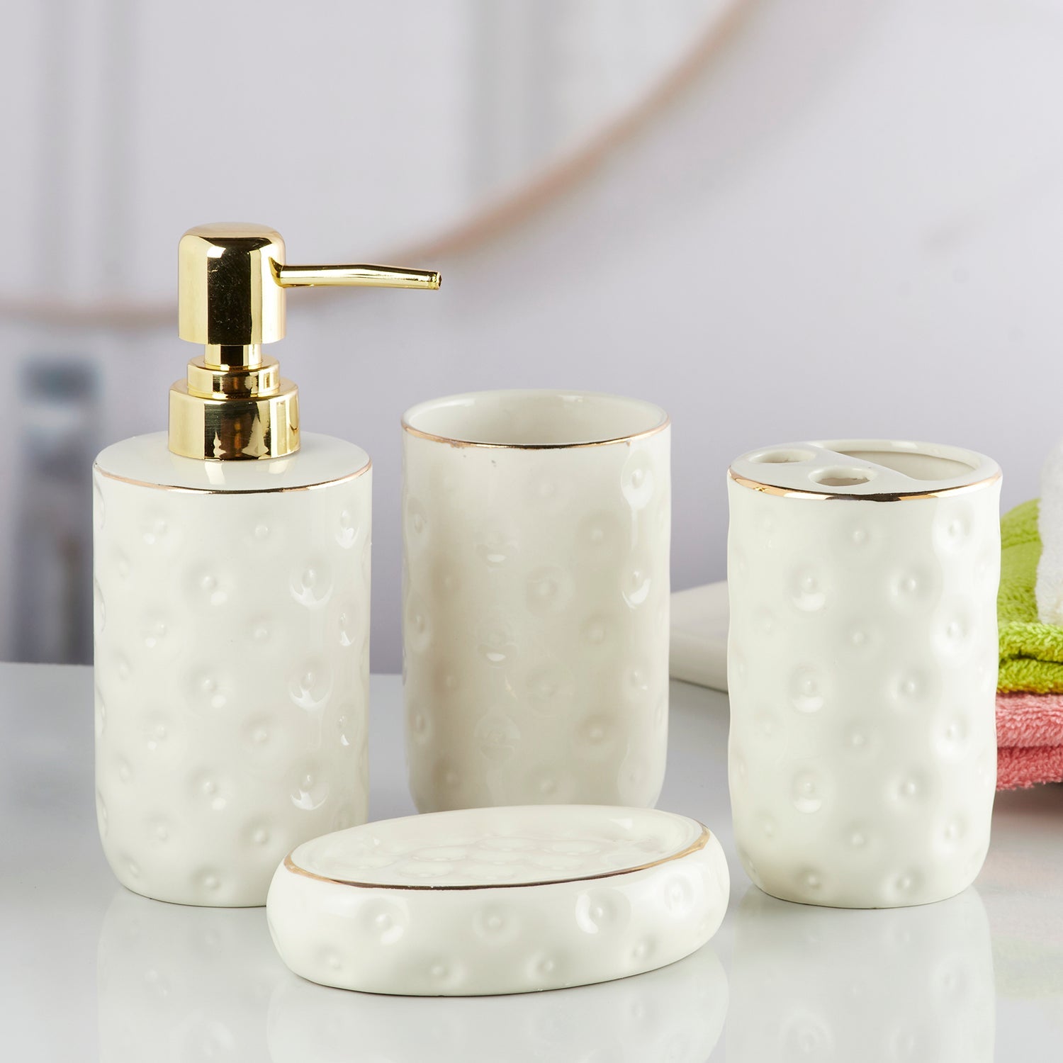 Ceramic Bathroom Set of 4 with Soap Dispenser (10253)