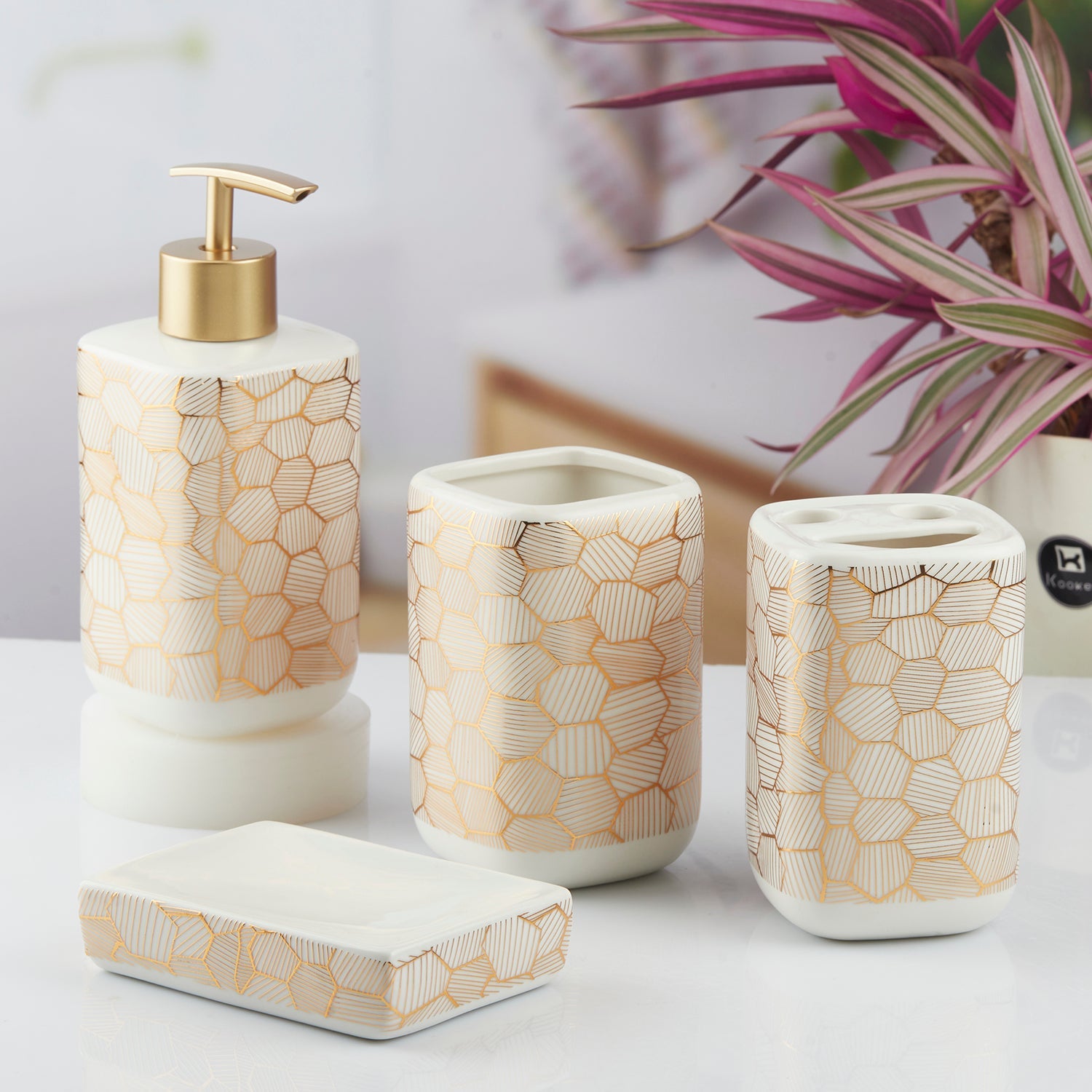 Ceramic Bathroom Set of 4 with Soap Dispenser (10458)