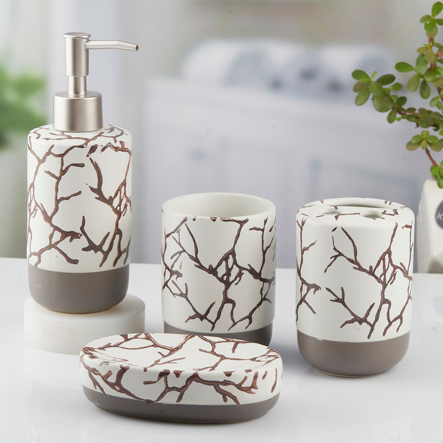 Ceramic Bathroom Set of 4 with Soap Dispenser (10465)
