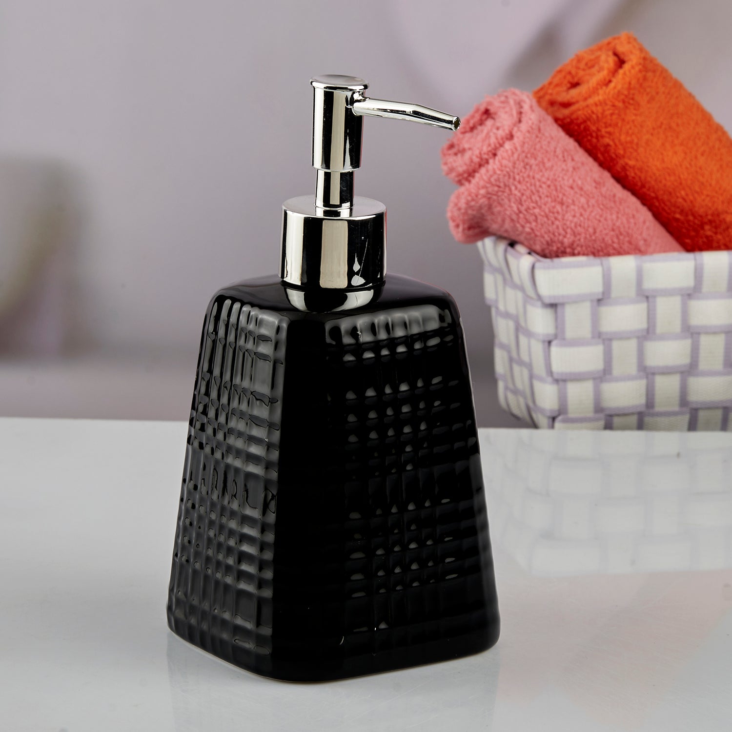 Ceramic Soap Dispenser liquid handwash pump for Bathroom, Set of 1, Black (10601)