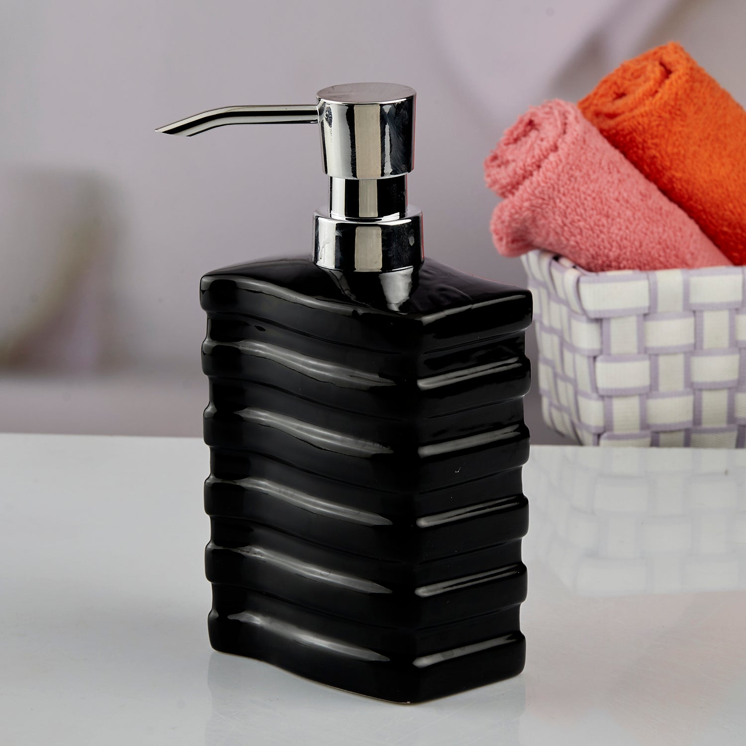 Ceramic Soap Dispenser liquid handwash pump for Bathroom, Set of 1, White (10614)
