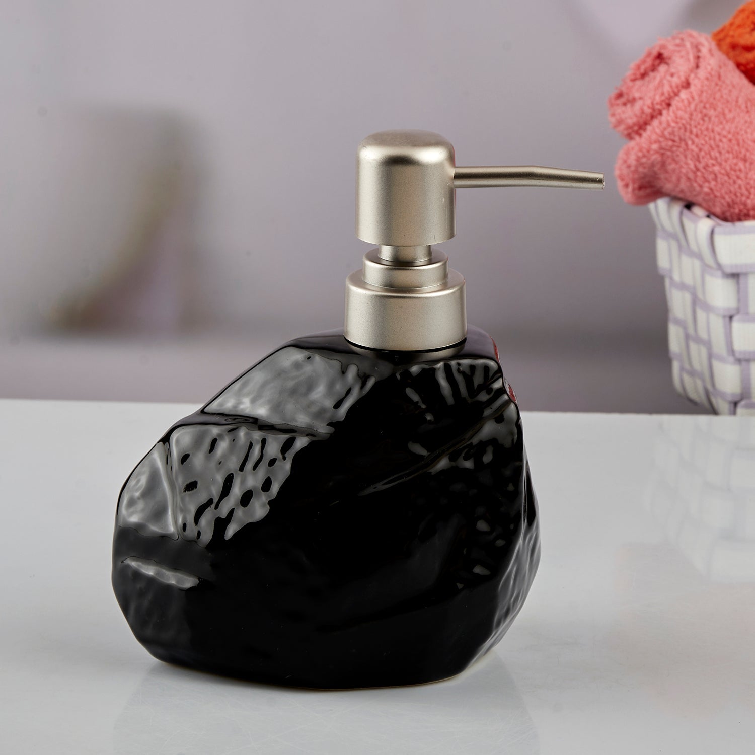 Ceramic Soap Dispenser liquid handwash pump for Bathroom, Set of 1, Black (10617)