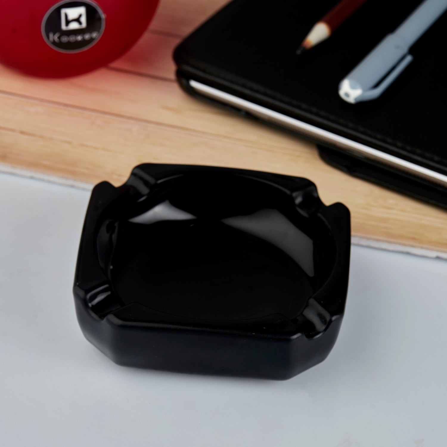 Glass Ashtray for Cigarettes (10748)