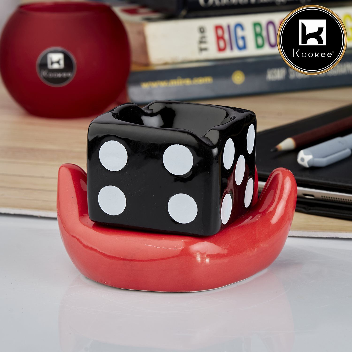 Kookee Ceramic Ashtrays, Black, ART10768