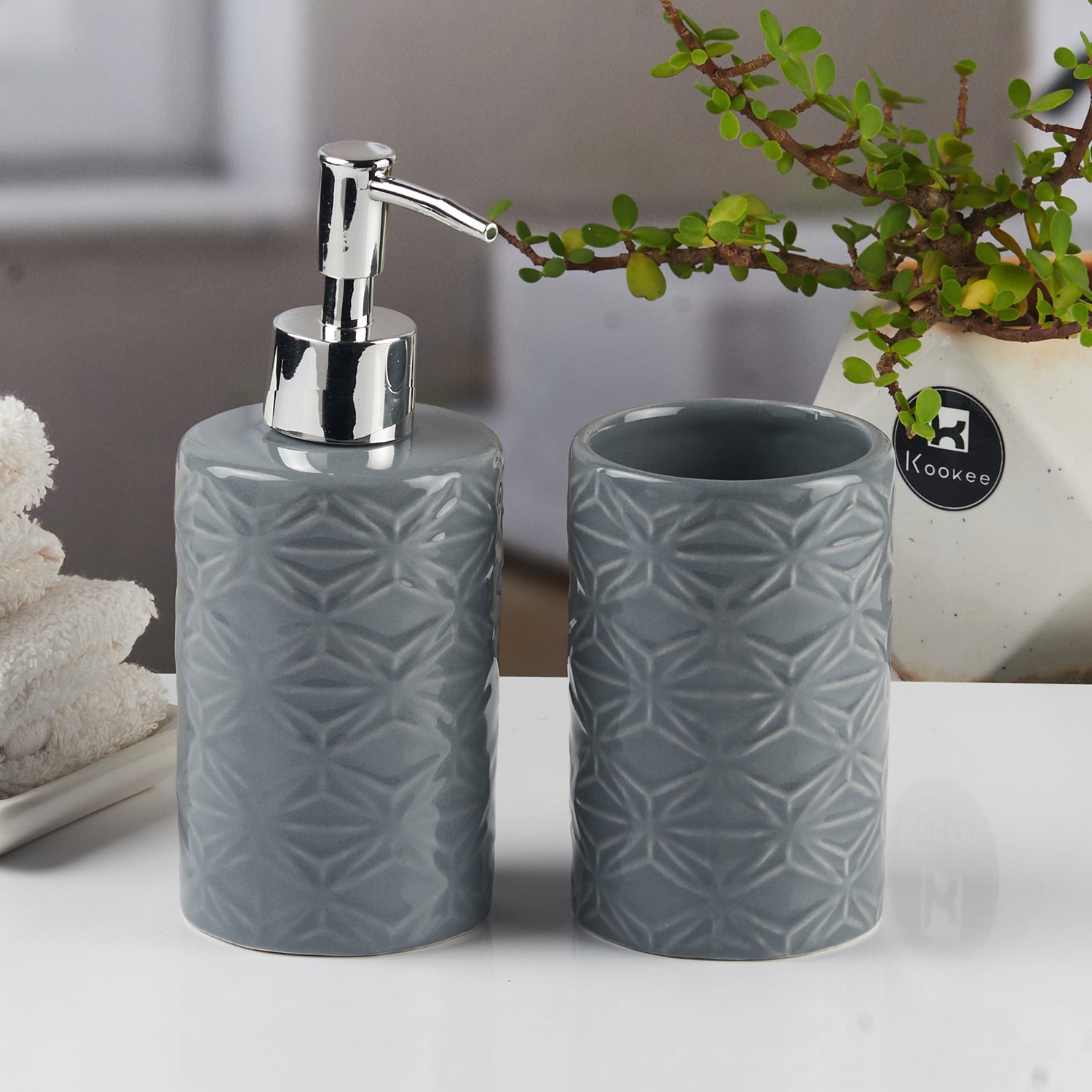 Ceramic Bathroom Accessories Set of 2 with Soap Dispenser (11112)