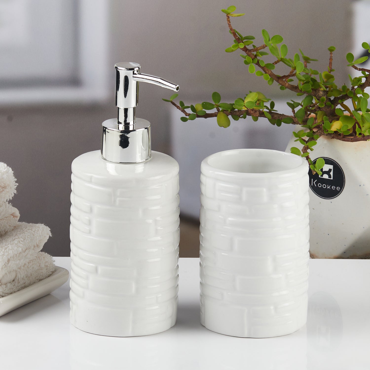 Ceramic Bathroom Accessories Set of 2 with Soap Dispenser (11115)