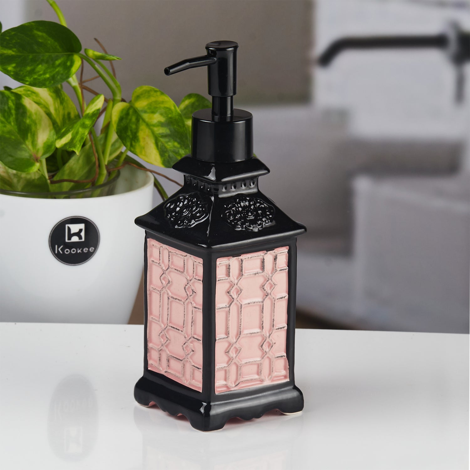 Ceramic Soap Dispenser for handwash for Bathroom, Pink (Set of 1) (11162)