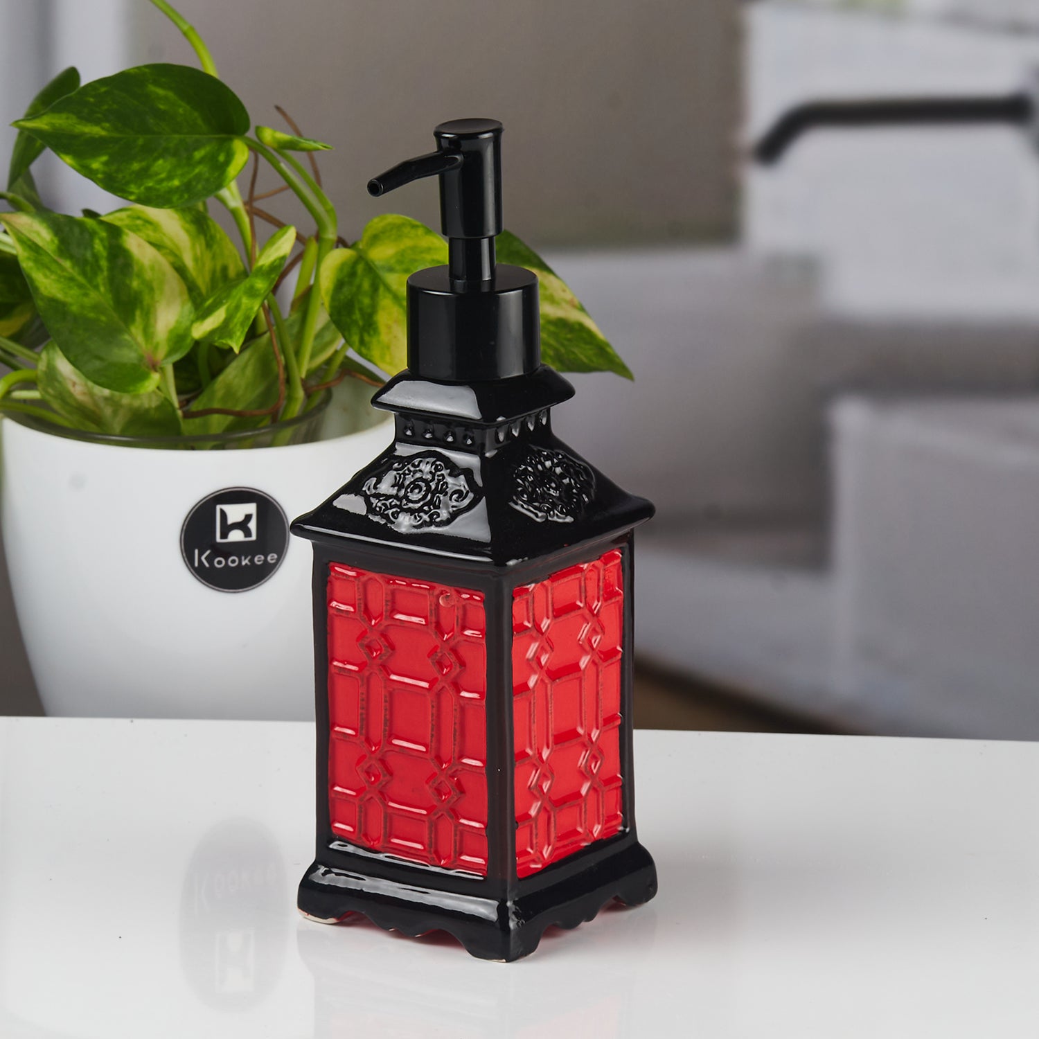 Ceramic Soap Dispenser for handwash for Bathroom, Red (Set of 1) (11163)