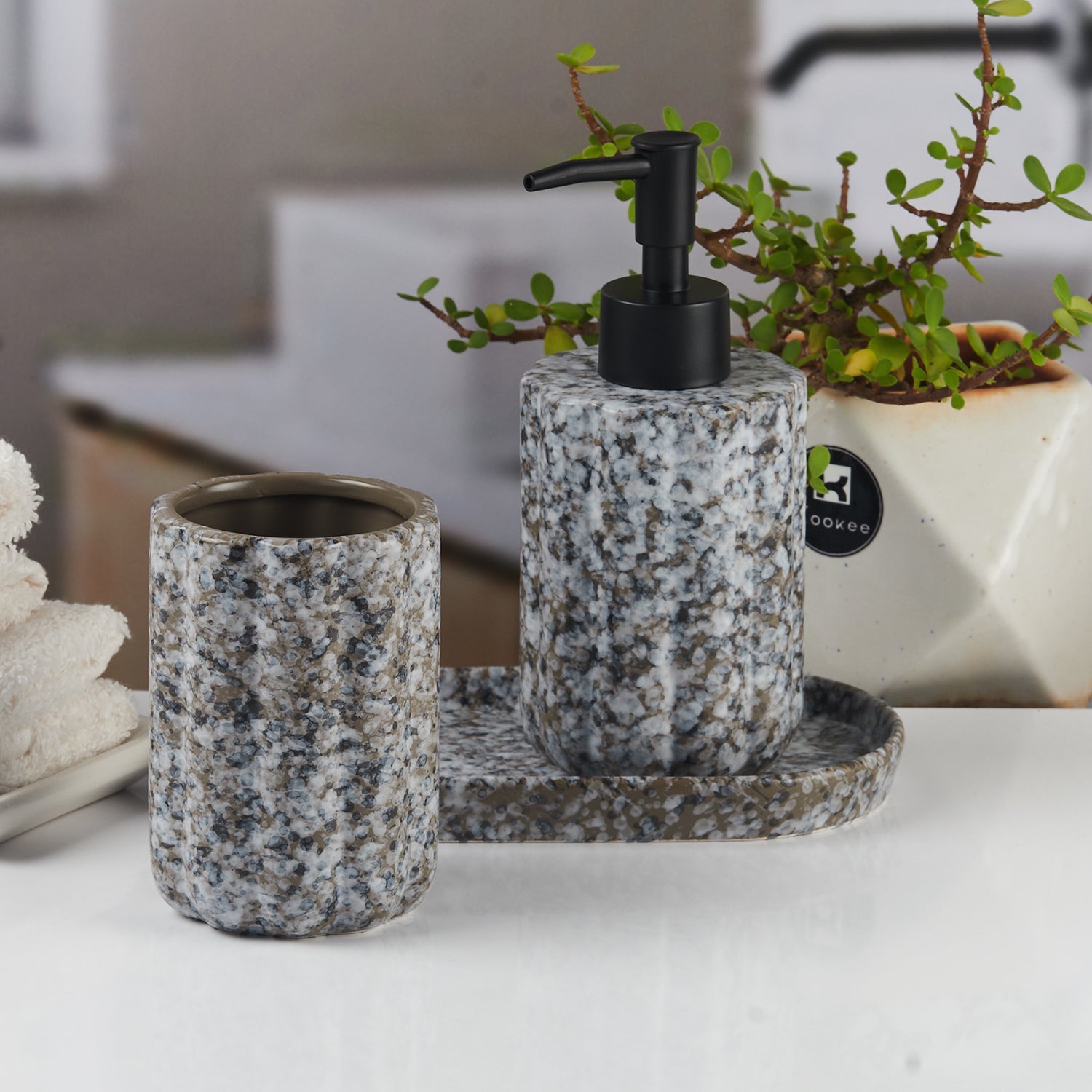 Ceramic Bathroom Accessories Set of 3 with Soap Dispenser (11186)