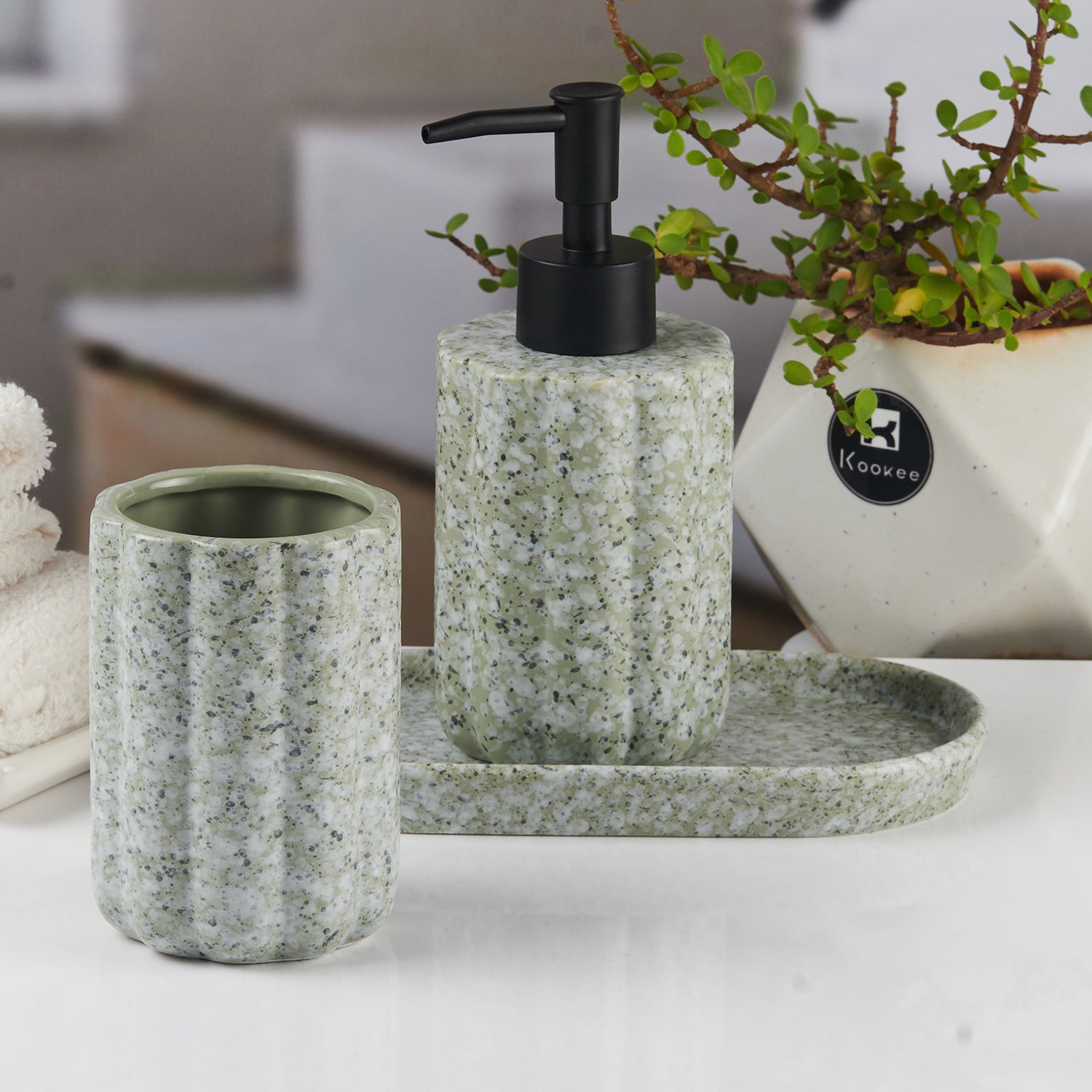 Ceramic Bathroom Accessories Set of 3 with Soap Dispenser (11186)