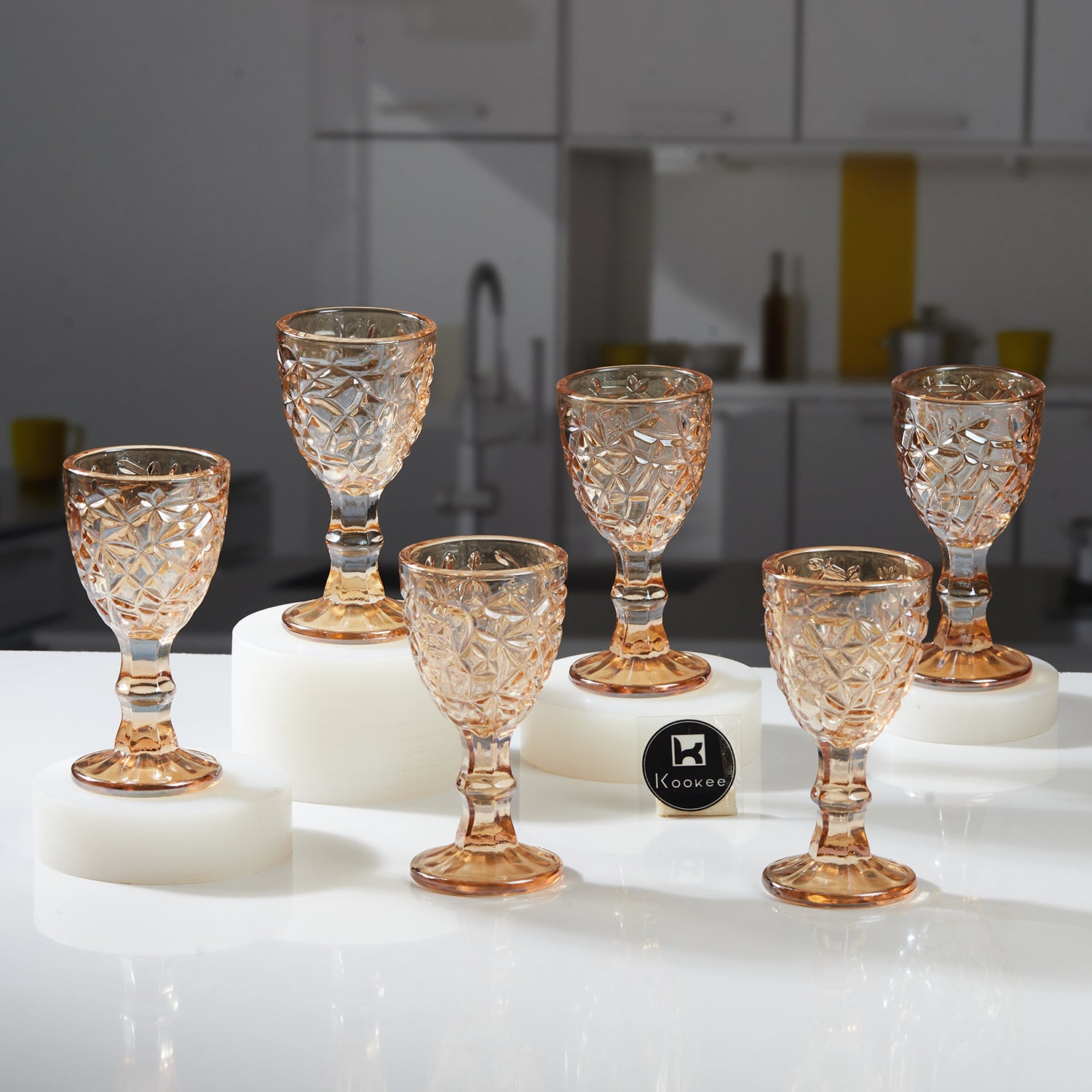 Wine Glasses, Gold, ART11901