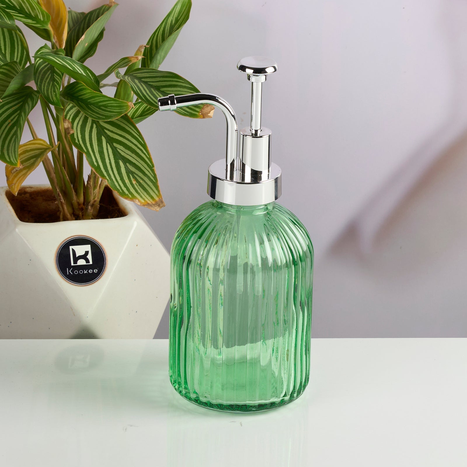 Glass Soap Dispenser for handwash, Green (Set of 1) (11584)
