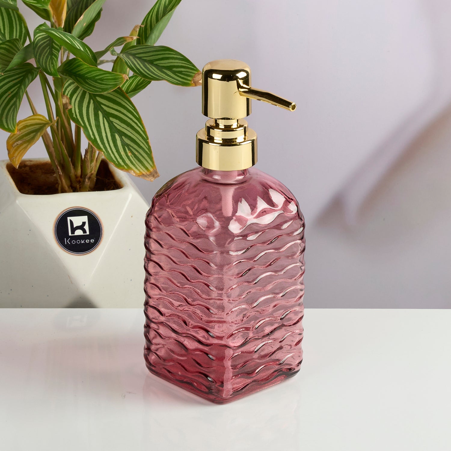 Glass Soap Dispenser for handwash, Pink (Set of 1) (11595)