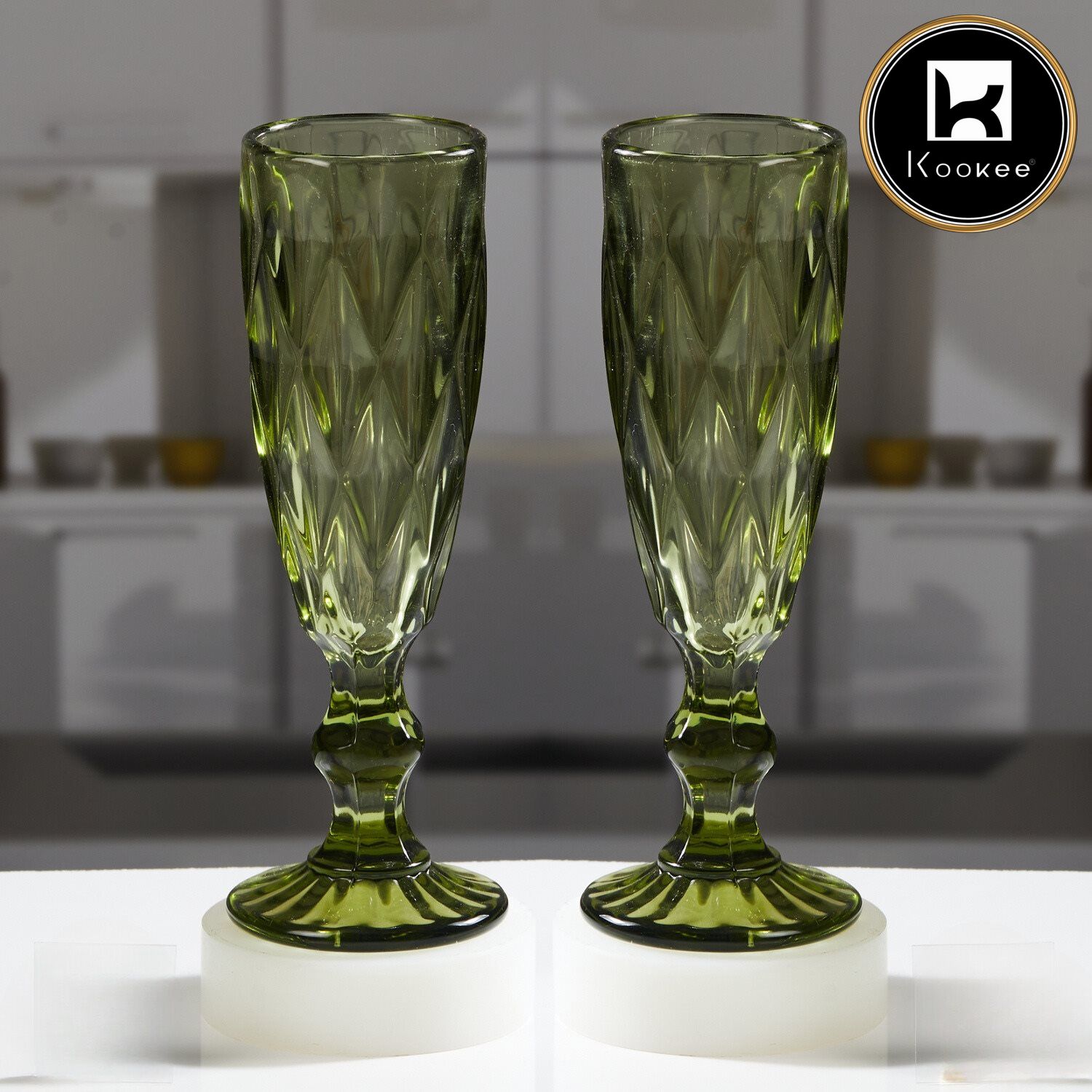 Kookee Wine Glasses, Green, ART11660