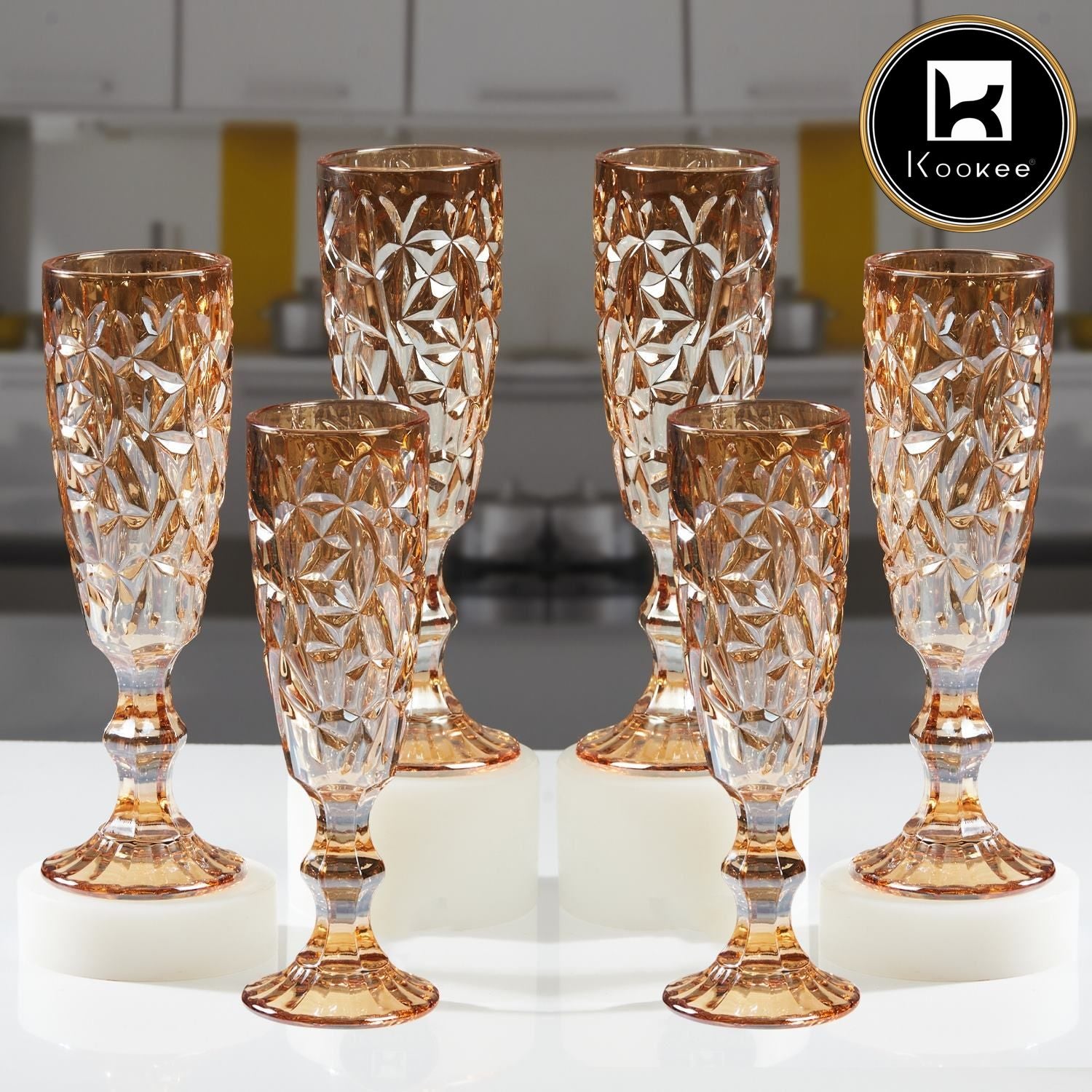 Kookee Wine Glasses, Gold, ART11779
