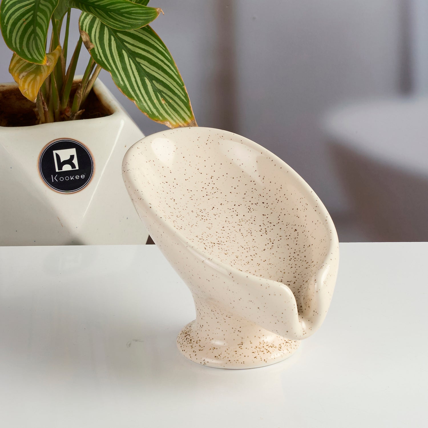 Ceramic Soap Holder Dish, Set of 1, White (Set of 1) (12090)