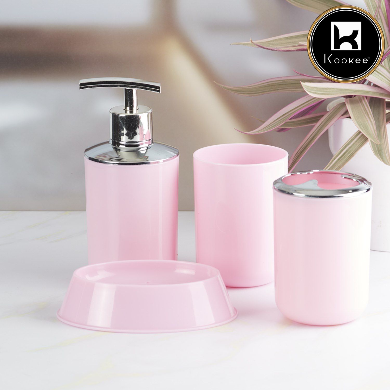 Acrylic Set of 4 Bath Set with Soap Dispenser (7395)