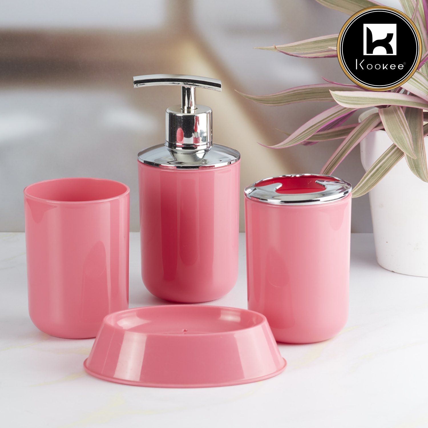 Acrylic Set of 4 Bath Set with Soap Dispenser (7397)