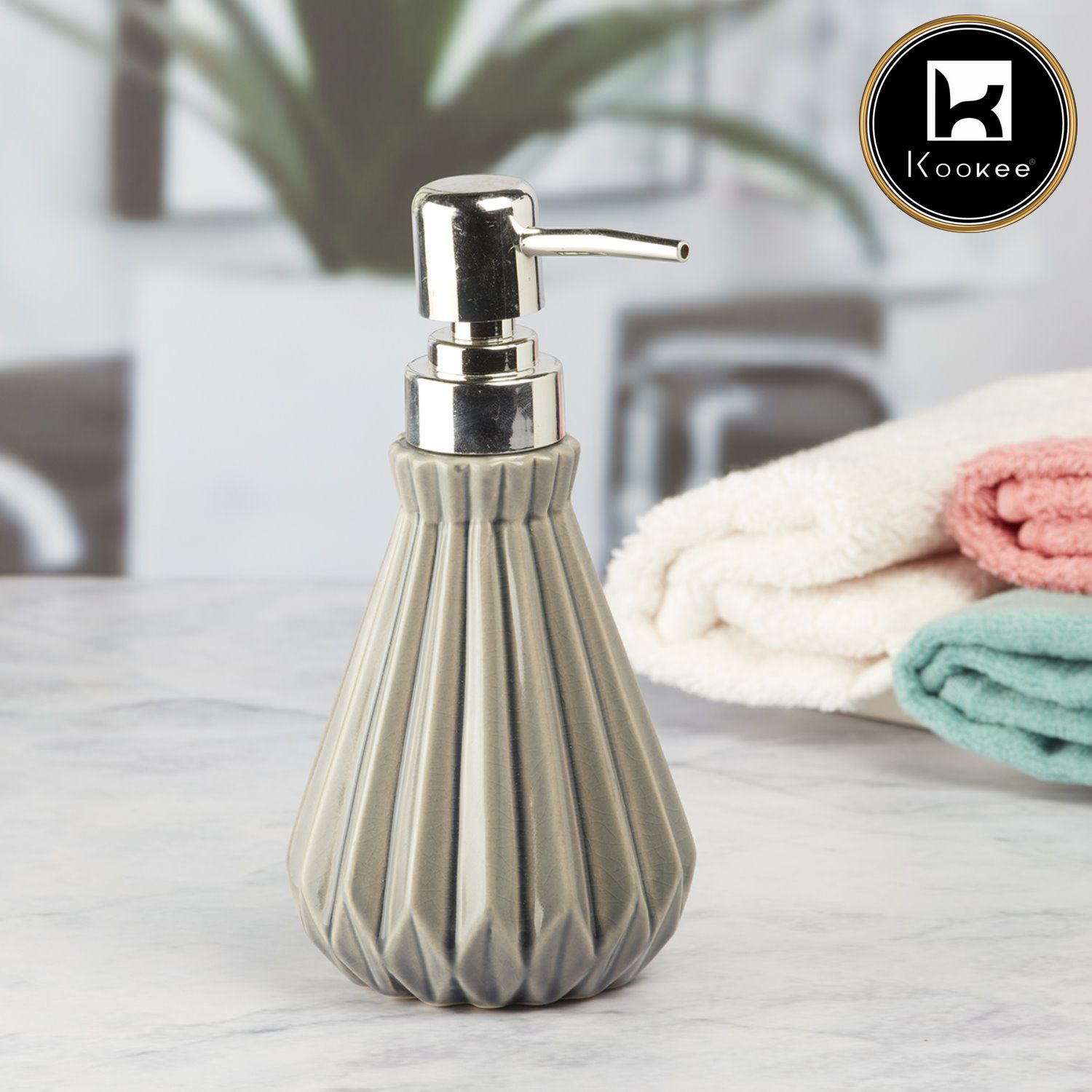 Ceramic Soap Dispenser for handwash for Bathroom, Grey (Set of 1) (7619)