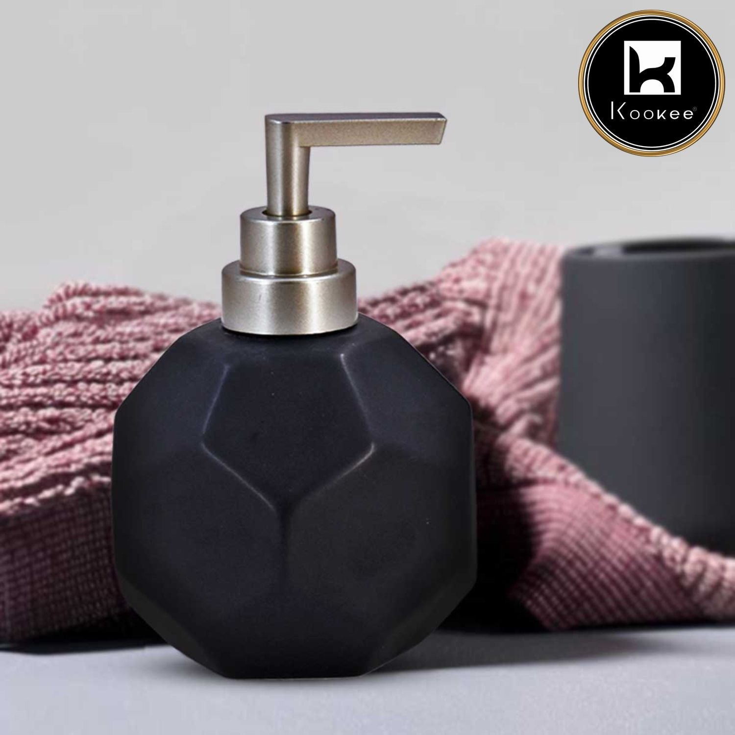 Ceramic Soap Dispenser for handwash for Bathroom, Black (Set of 1) (8021)