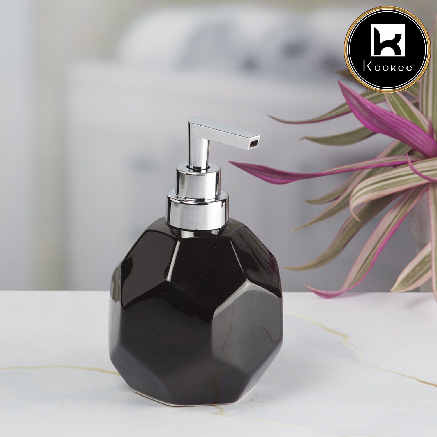 Ceramic Soap Dispenser for handwash for Bathroom, Black, (Set of 1) (8024)