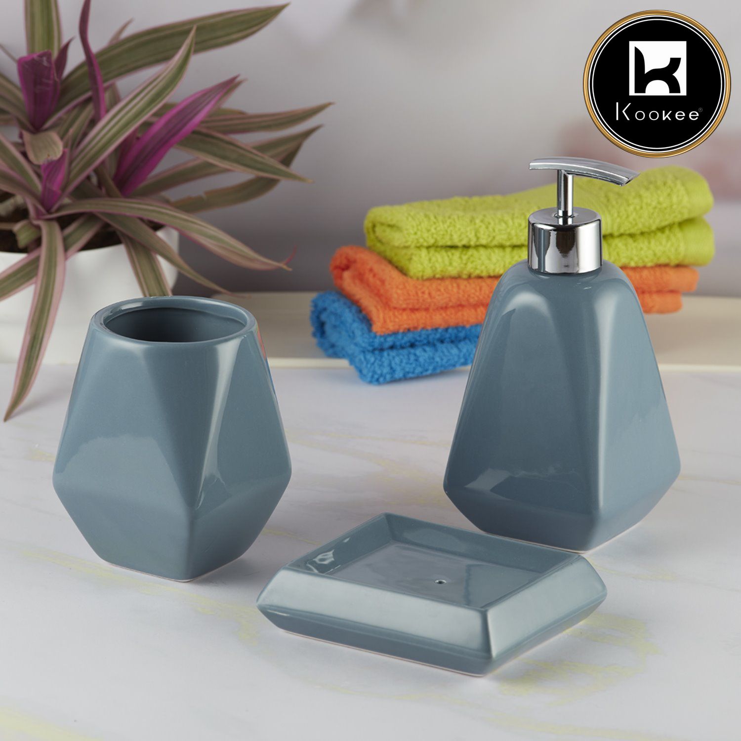 Ceramic Bathroom Accessories Set of 3 with Soap Dispenser (8126)