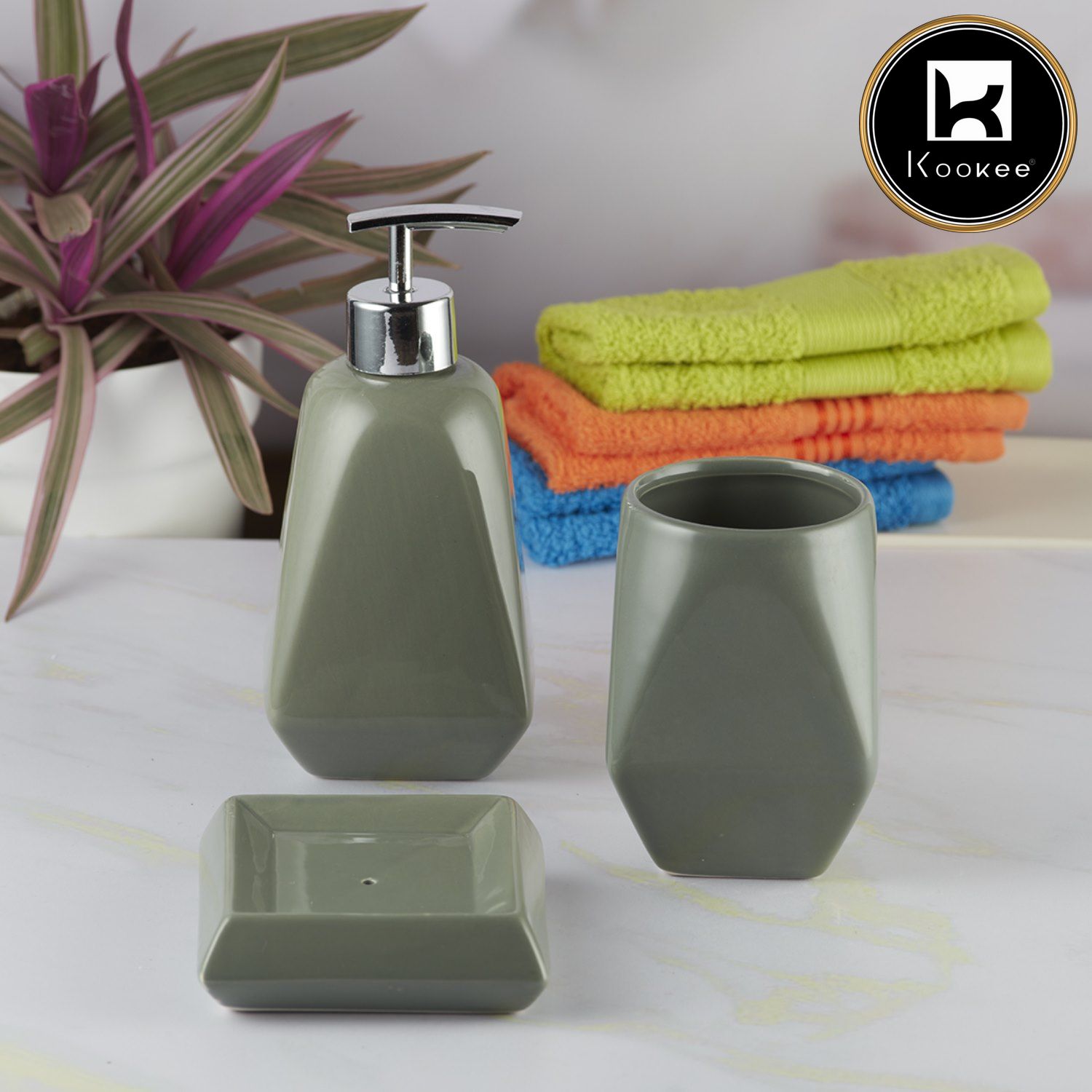 Kookee Ceramic Bathroom Sets, Green, ART08127
