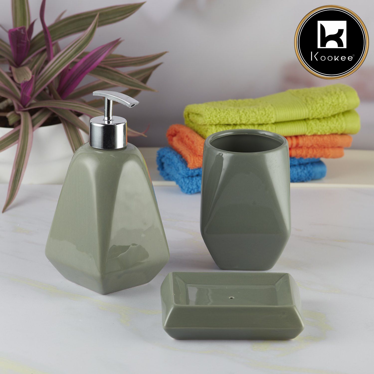 Kookee Ceramic Bathroom Sets, Green, ART08127