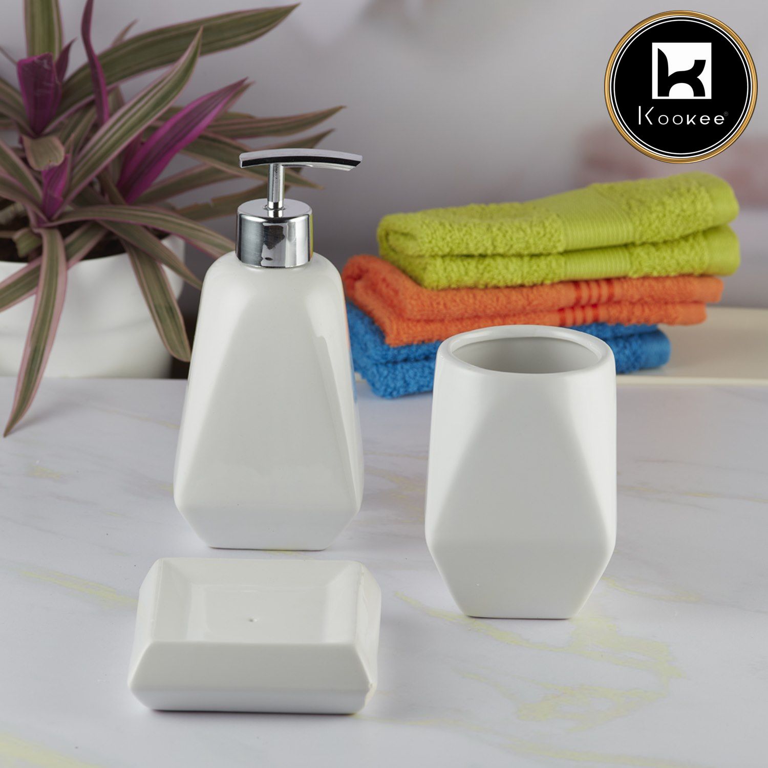 Ceramic Bathroom Accessories Set of 3 with Soap Dispenser (8128)