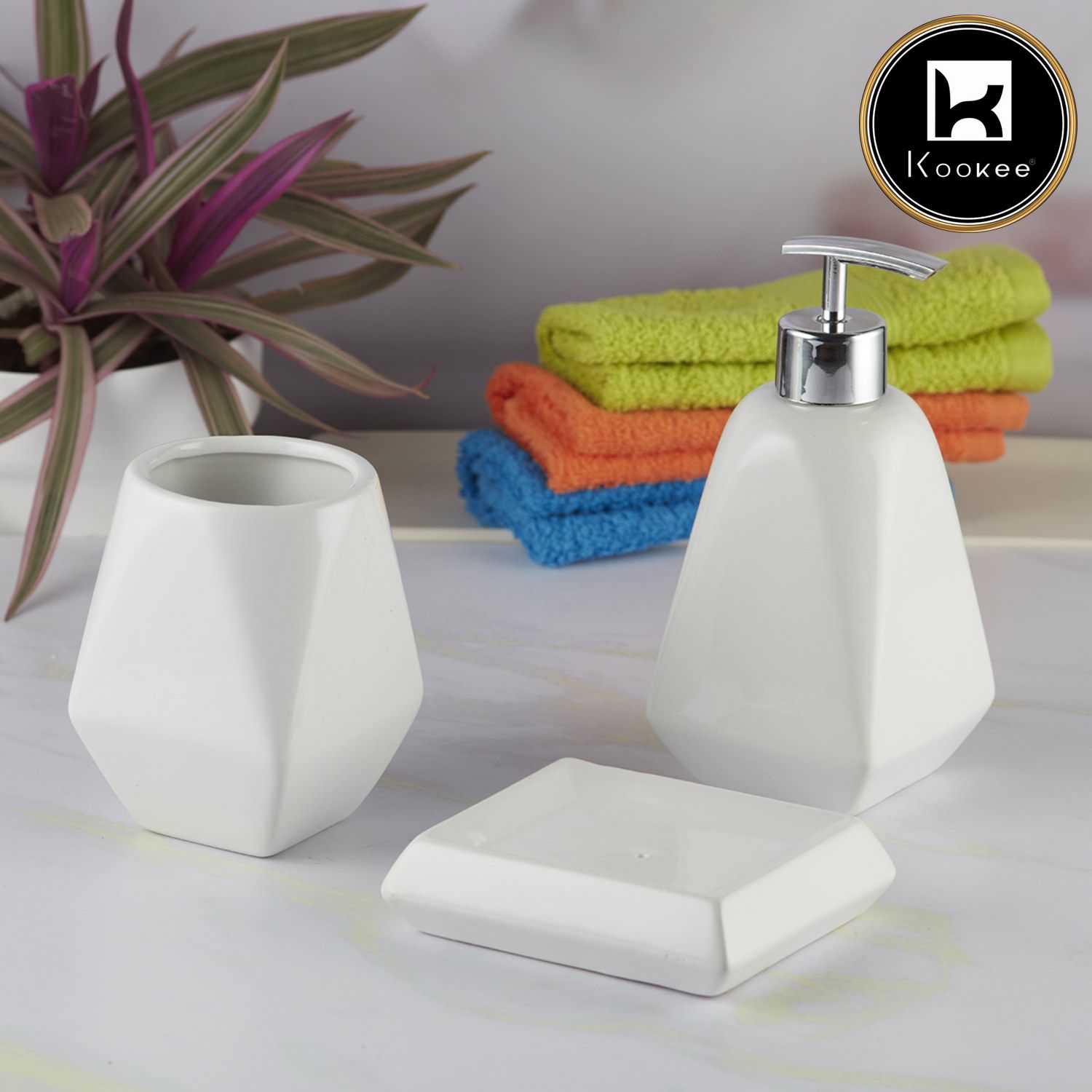 Ceramic Bathroom Accessories Set of 3 with Soap Dispenser (8128)