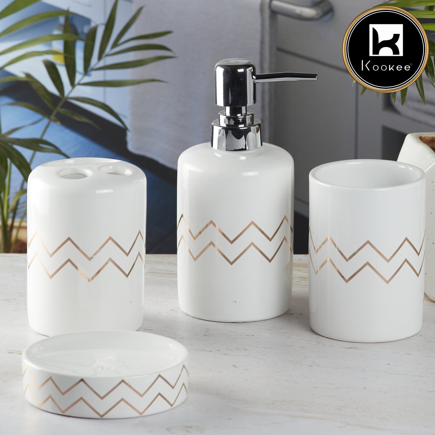 Ceramic Bathroom Accessories Set of 4 Bath Set with Soap Dispenser (8216)