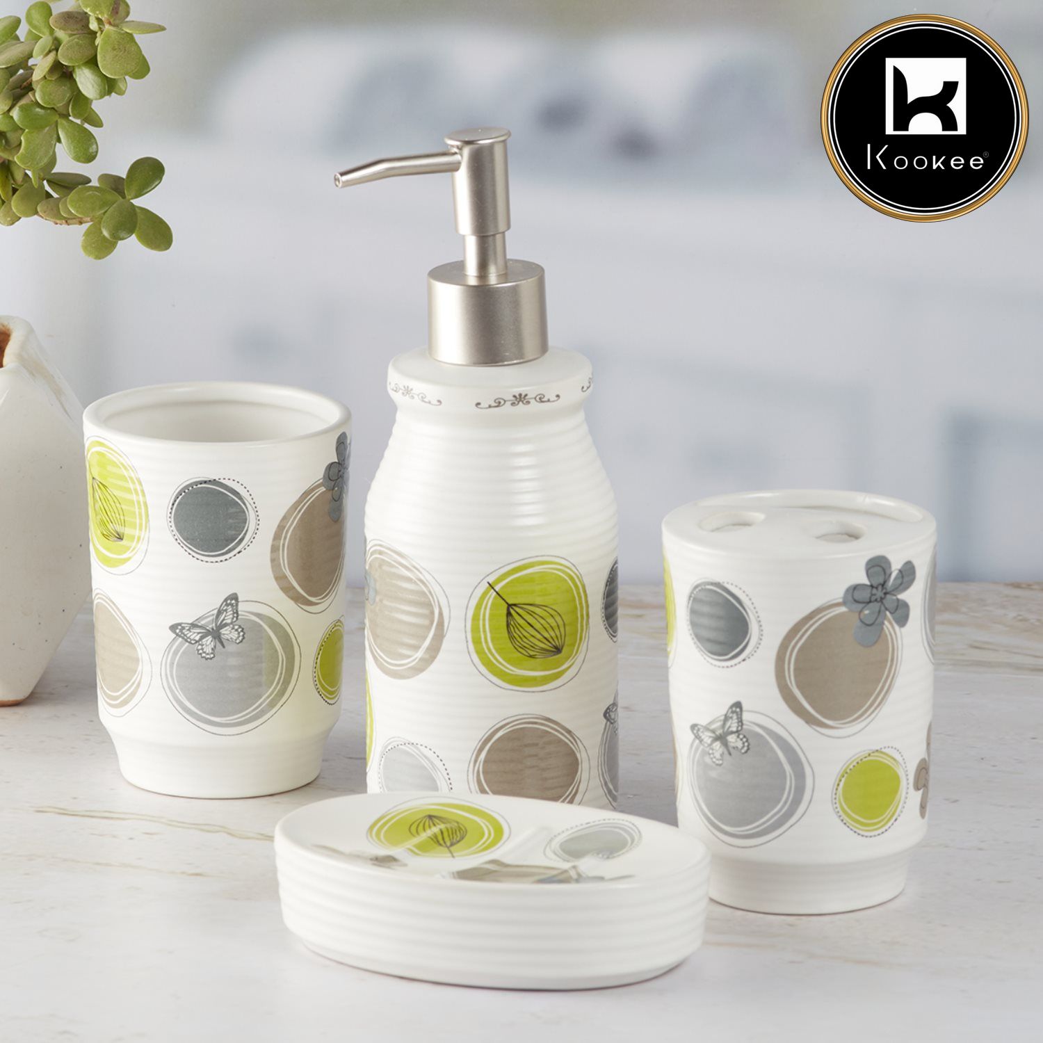 Ceramic Bathroom Set of 4 with Soap Dispenser (8295)