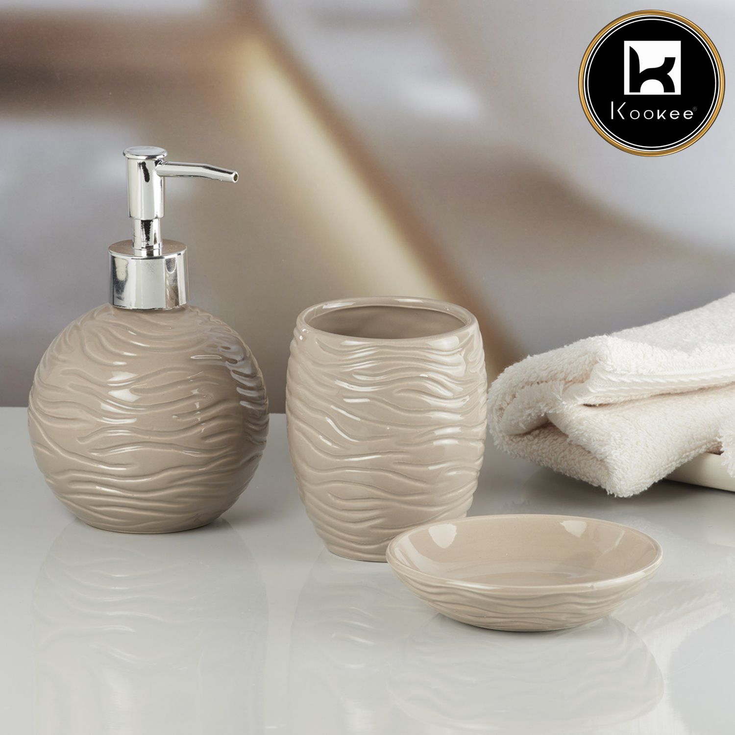 Ceramic Bathroom Accessories Set of 3 with Soap Dispenser (V-CBS-061)