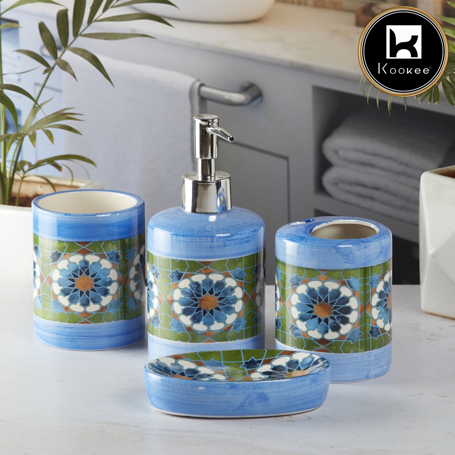 Ceramic Bathroom Set of 4 with Soap Dispenser (8471)