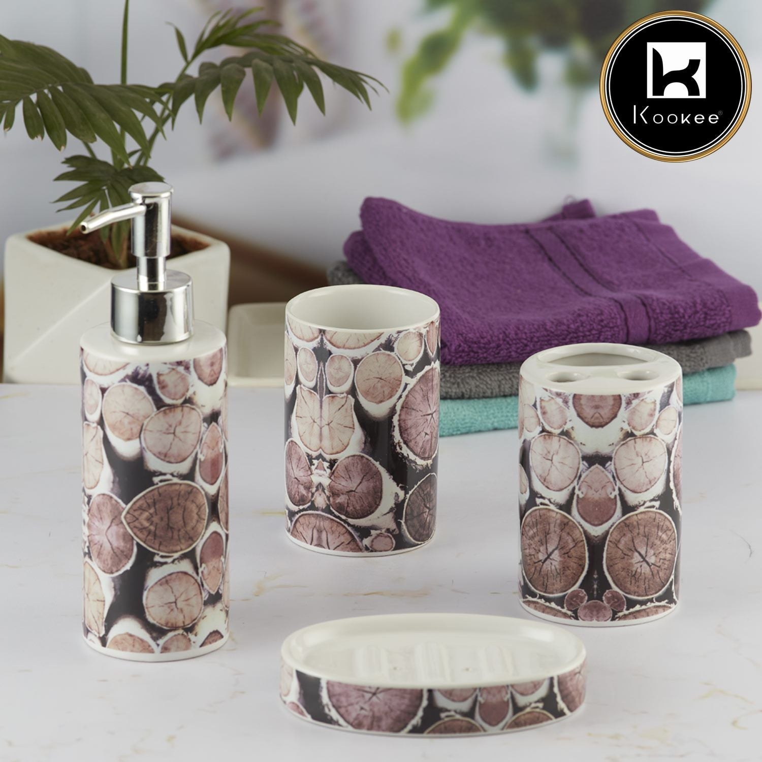 Ceramic Bathroom Set of 4 with Soap Dispenser (8477)