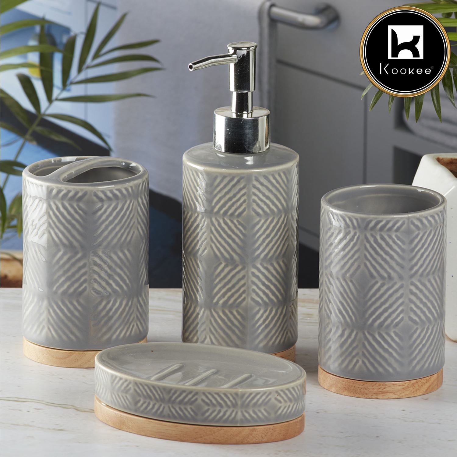 Ceramic Bathroom Set of 4 with Soap Dispenser (8480)