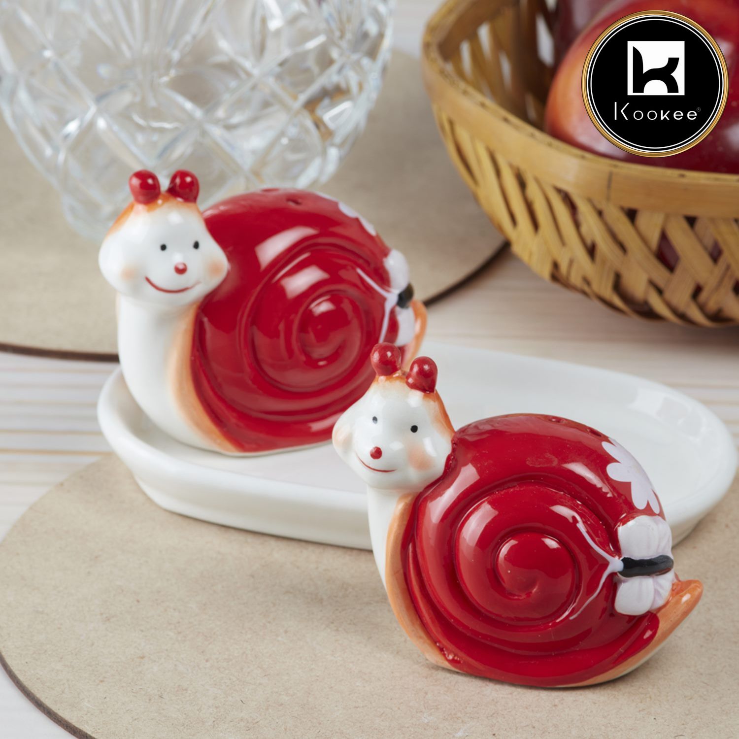 Ceramic Salt and Pepper Set with tray, Snail Design, Red White (V-SALT-009-1)