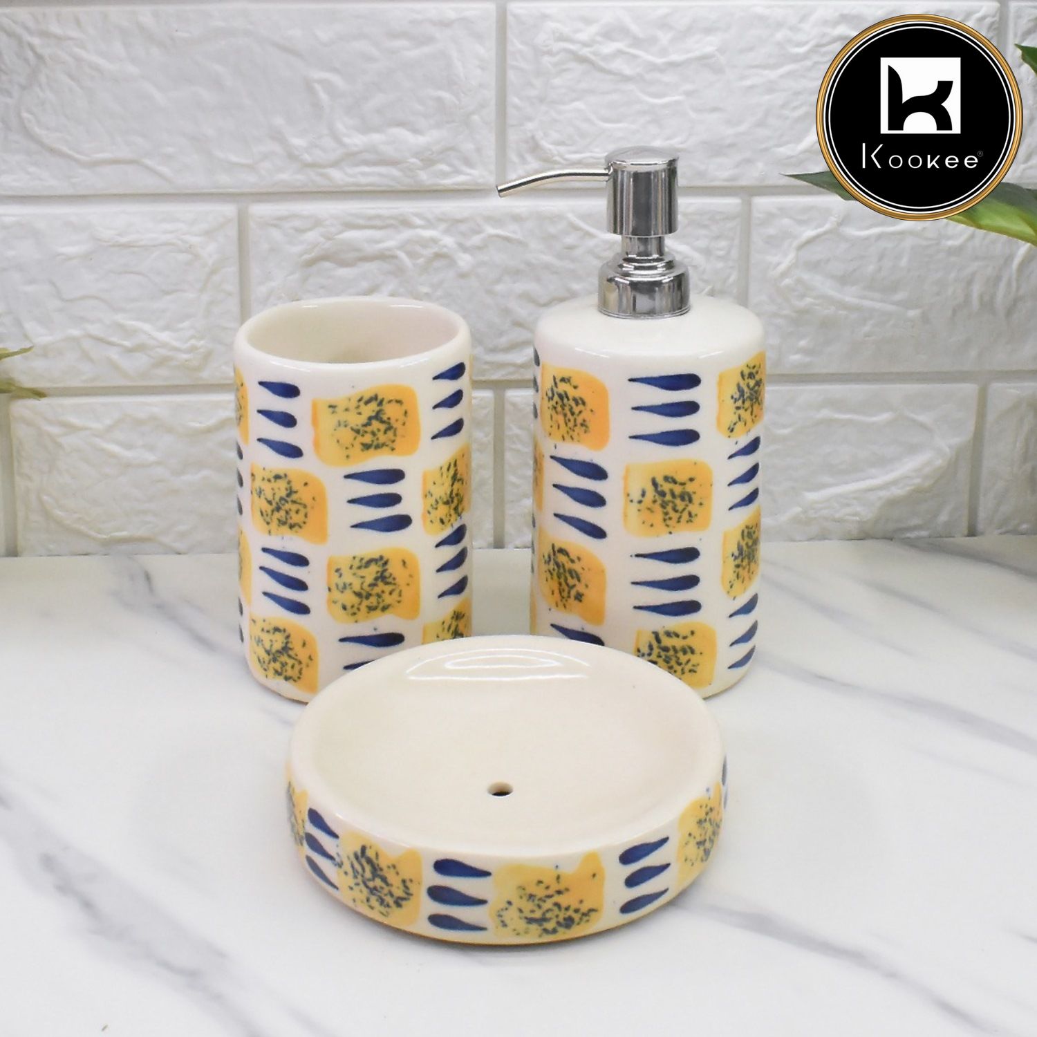 Ceramic Bathroom Set of 3 with Soap Dispenser (8993)