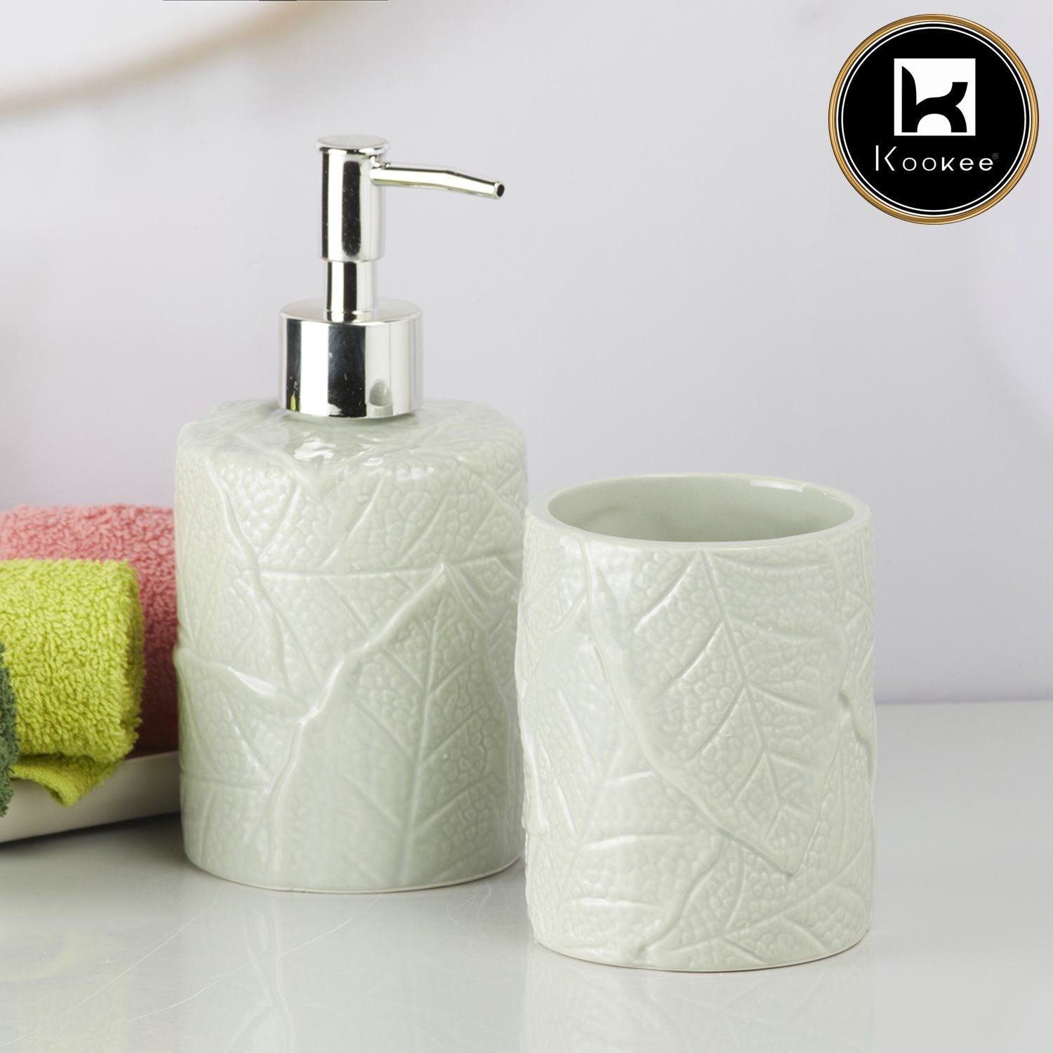 Ceramic Bathroom Accessories Set of 2 with Soap Dispenser (V-CBS-003-4)