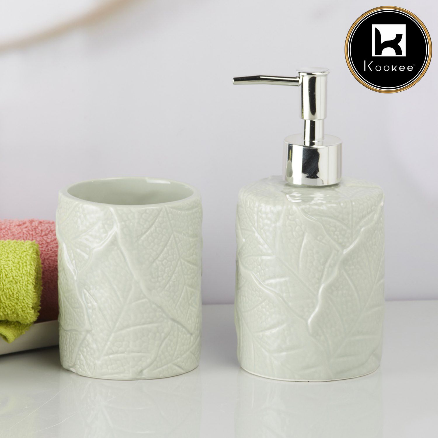 Ceramic Bathroom Accessories Set of 2 with Soap Dispenser (V-CBS-003-4)