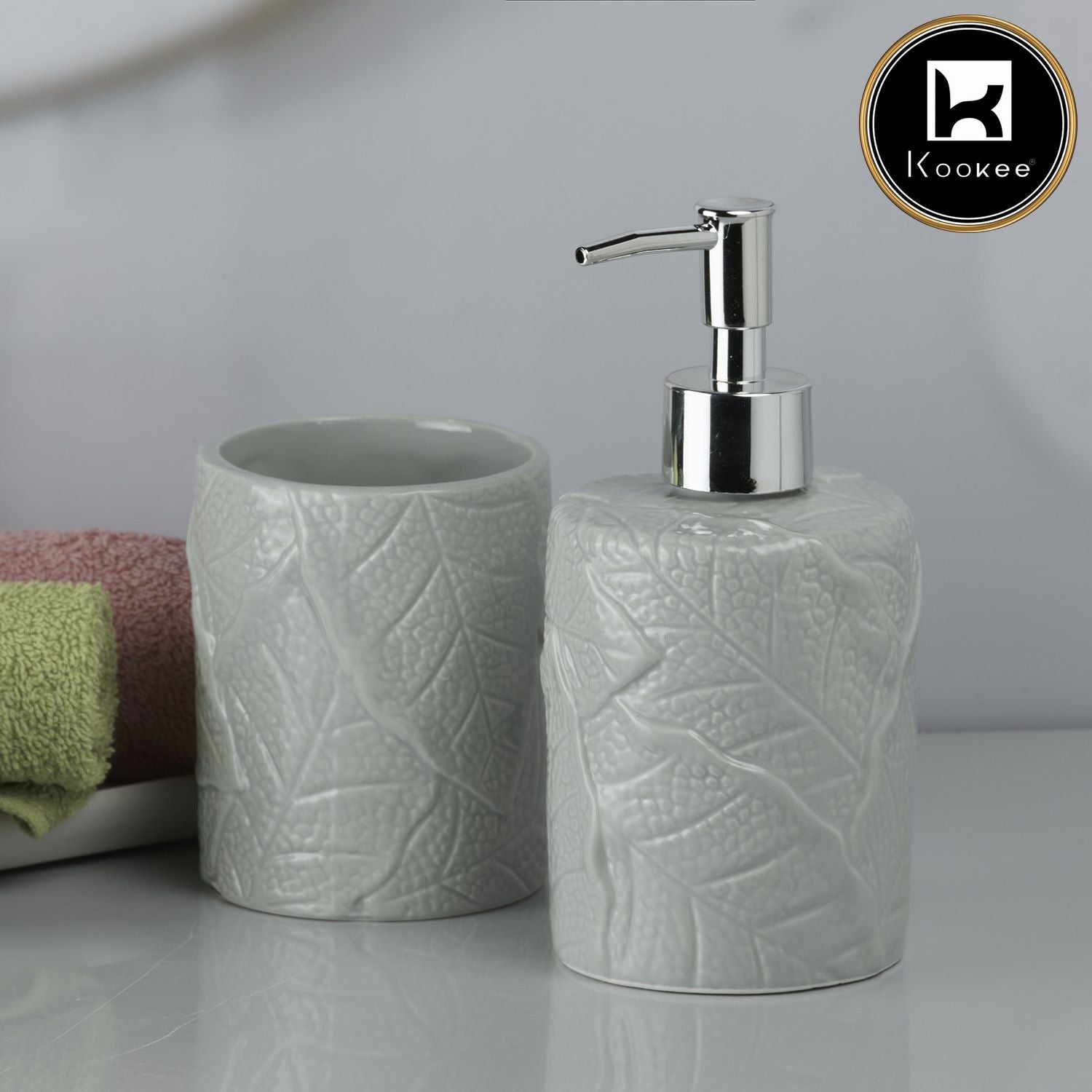 Ceramic Bathroom Accessories Set of 2 with Soap Dispenser (9607)