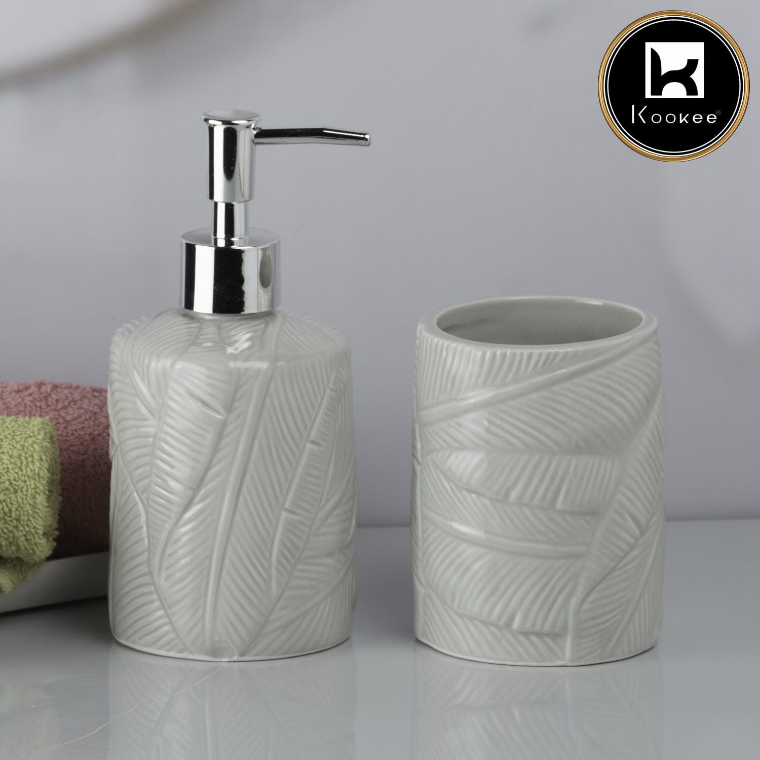 Ceramic Bathroom Accessories Set of 2 with Soap Dispenser (9609)