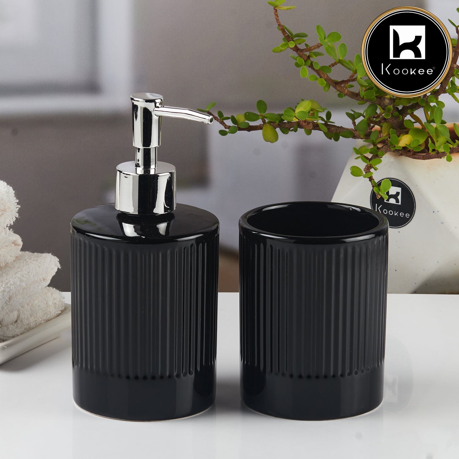 Ceramic Bathroom Accessories Set of 2 with Soap Dispenser (9718)