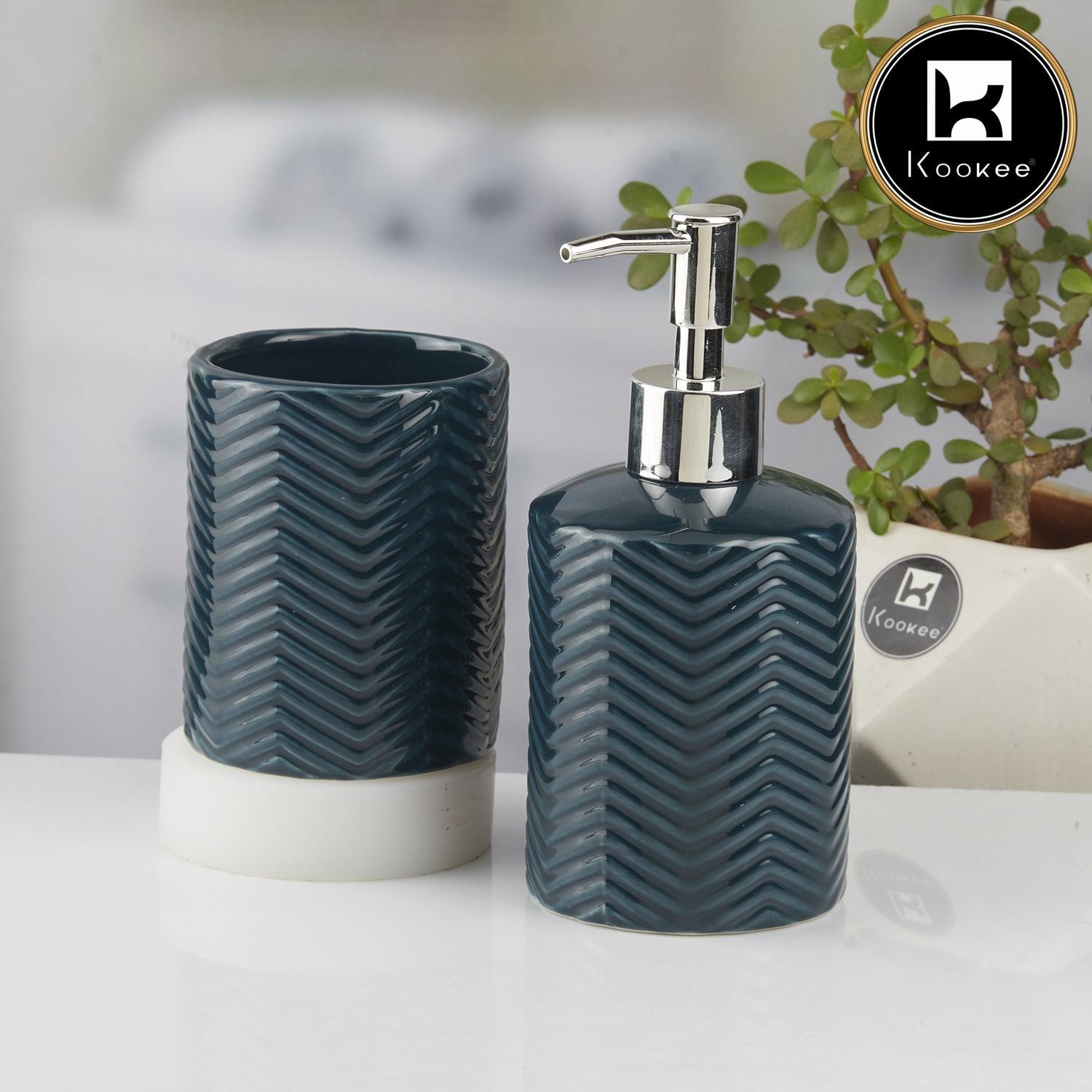 Ceramic Bathroom Accessories Set of 2 with Soap Dispenser (9727)