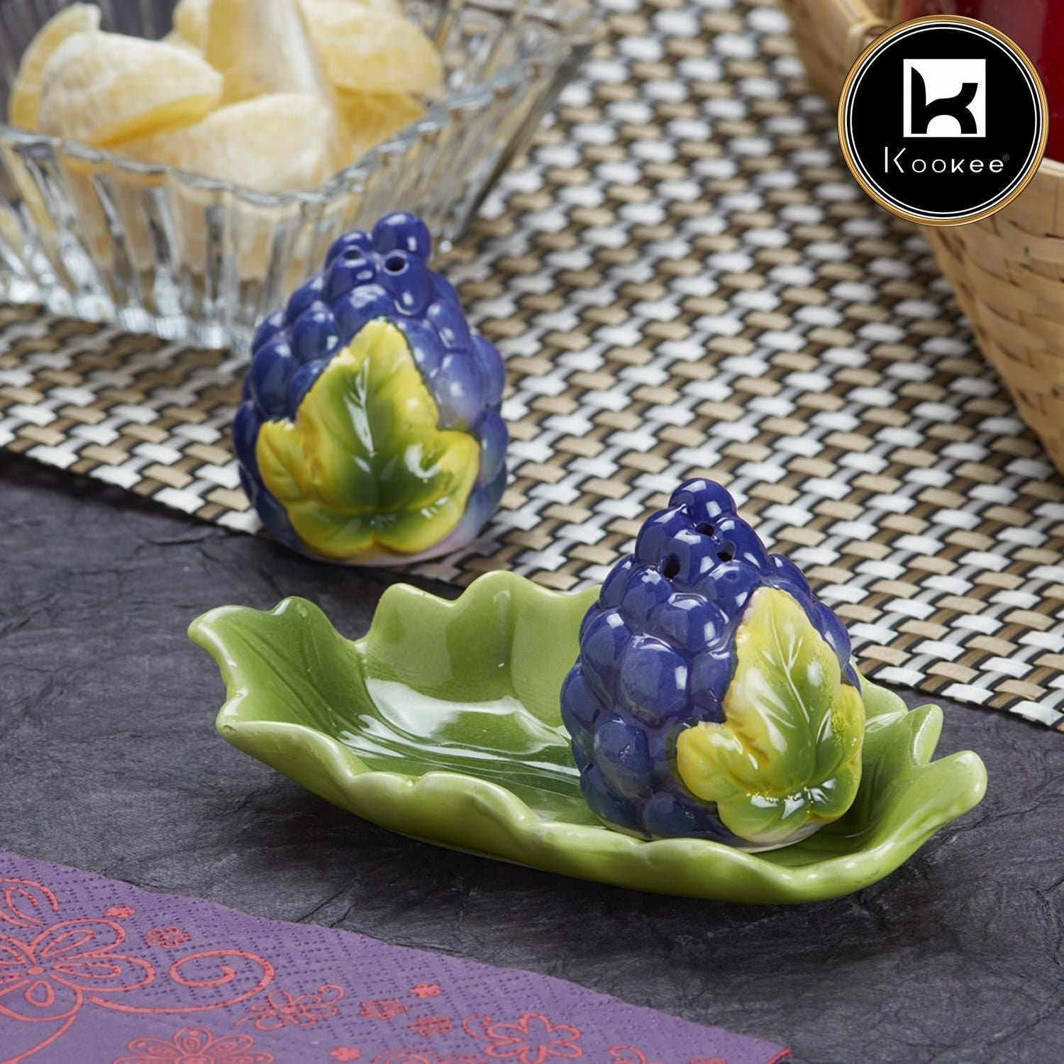 Kookee Ceramic Salt Pepper Container Set with tray (9970)