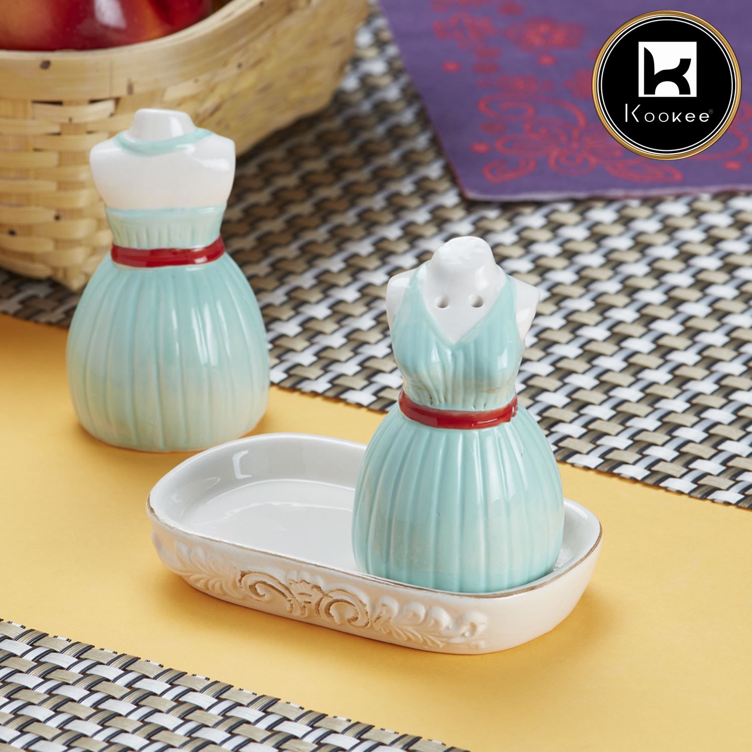 Ceramic Salt Pepper Container Set with tray (9972)