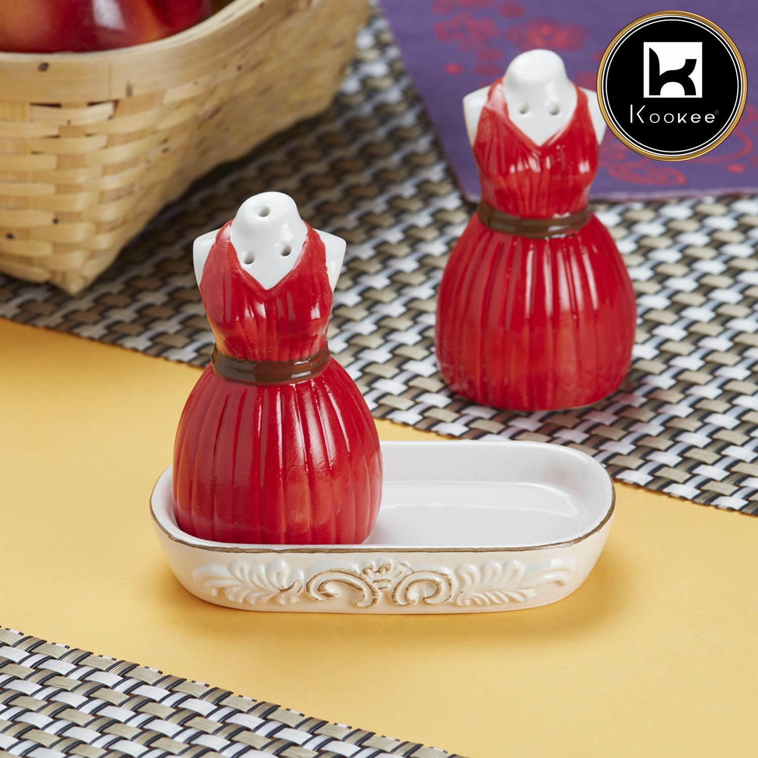 Ceramic Salt Pepper Container Set with tray (9973)