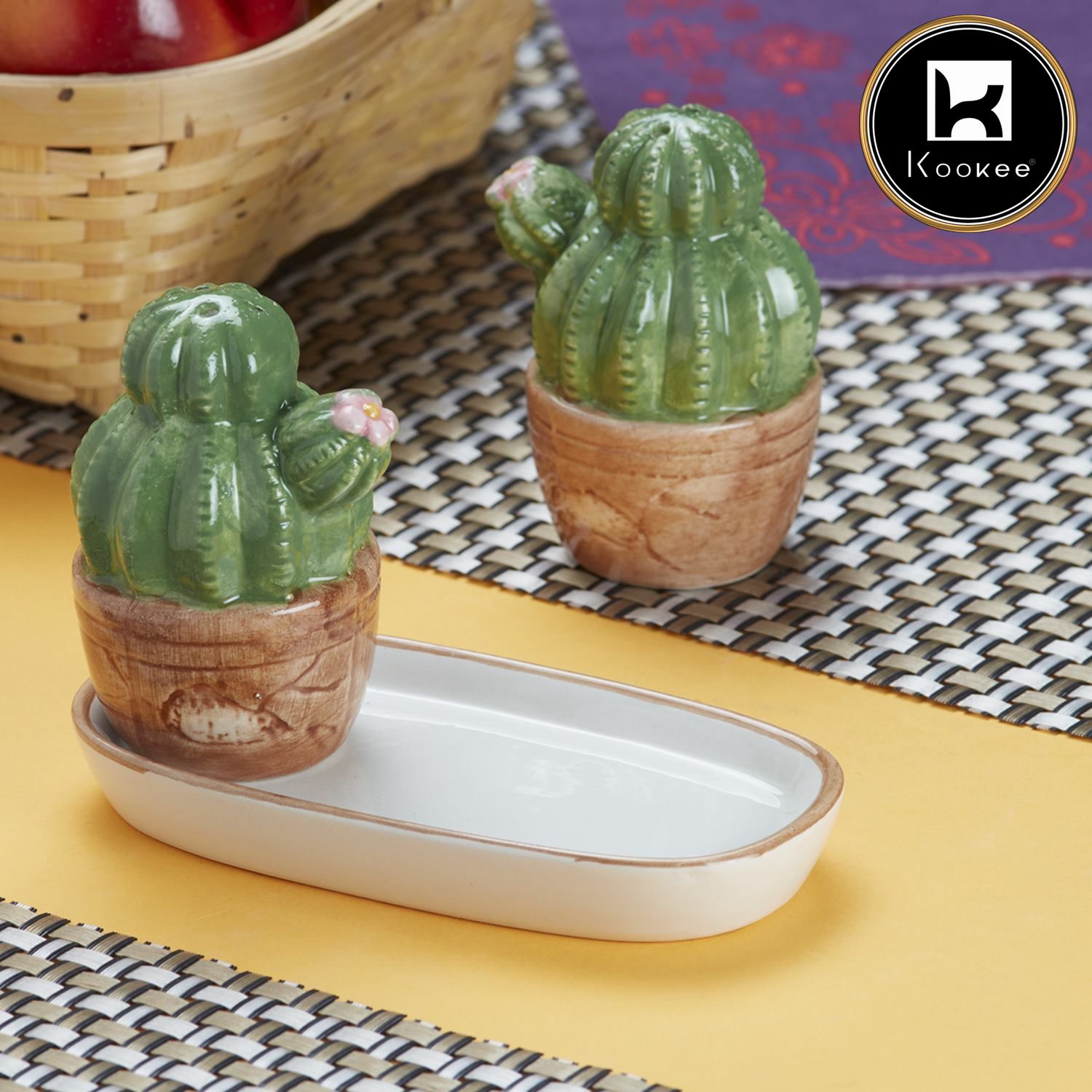 Ceramic Salt Pepper Container Set with tray (9982)